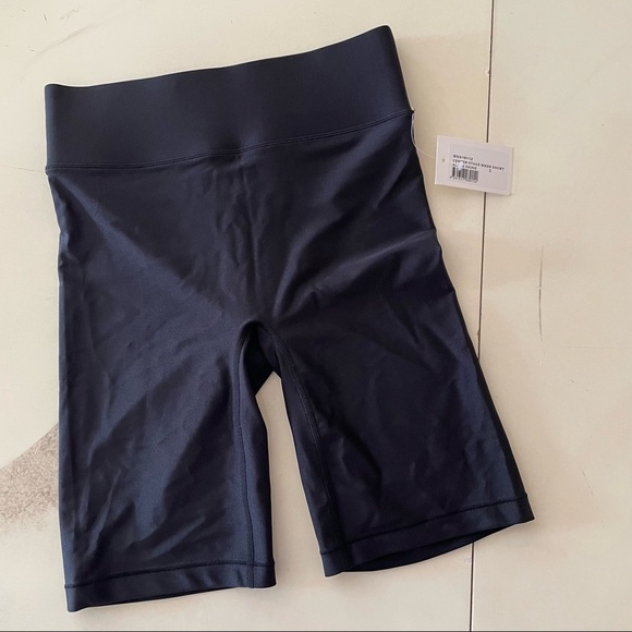 NWT All Access High Waisted Center Stage 9in Shine Biker Short Bandier Revolve - Picture 5 of 5